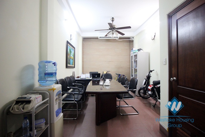 Nice, fully furnished house in Ba Dinh for rent